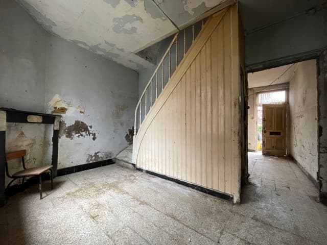 Maison à vendre à Jemeppe-sur-Sambre Moustier-sur-Sambre, photo 5 sur 25