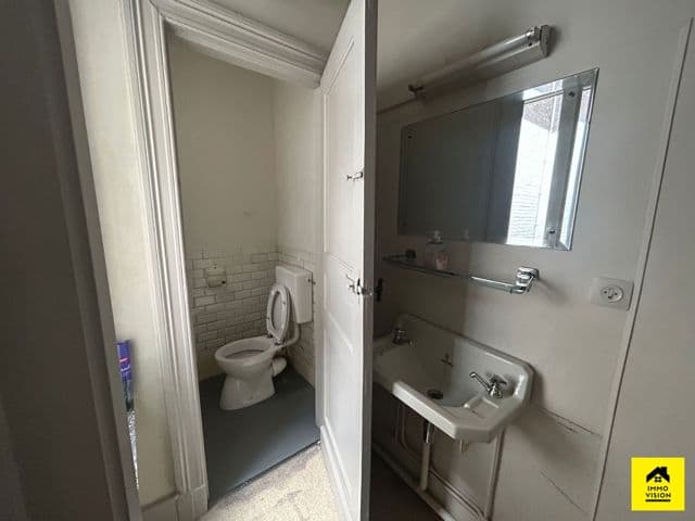Bureau à louer à Charleroi, photo 3 sur 6