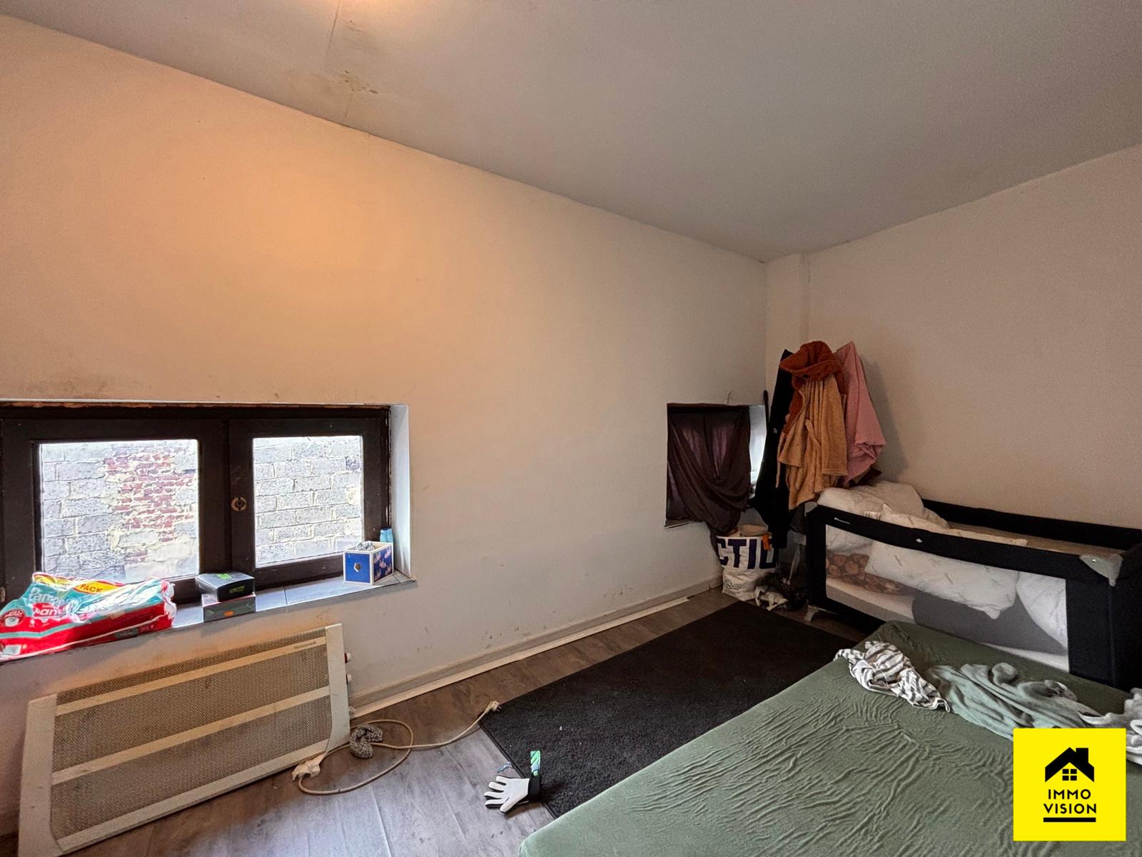 Jumet - immeuble mixte avec commerce et logements, photo 13 sur 22