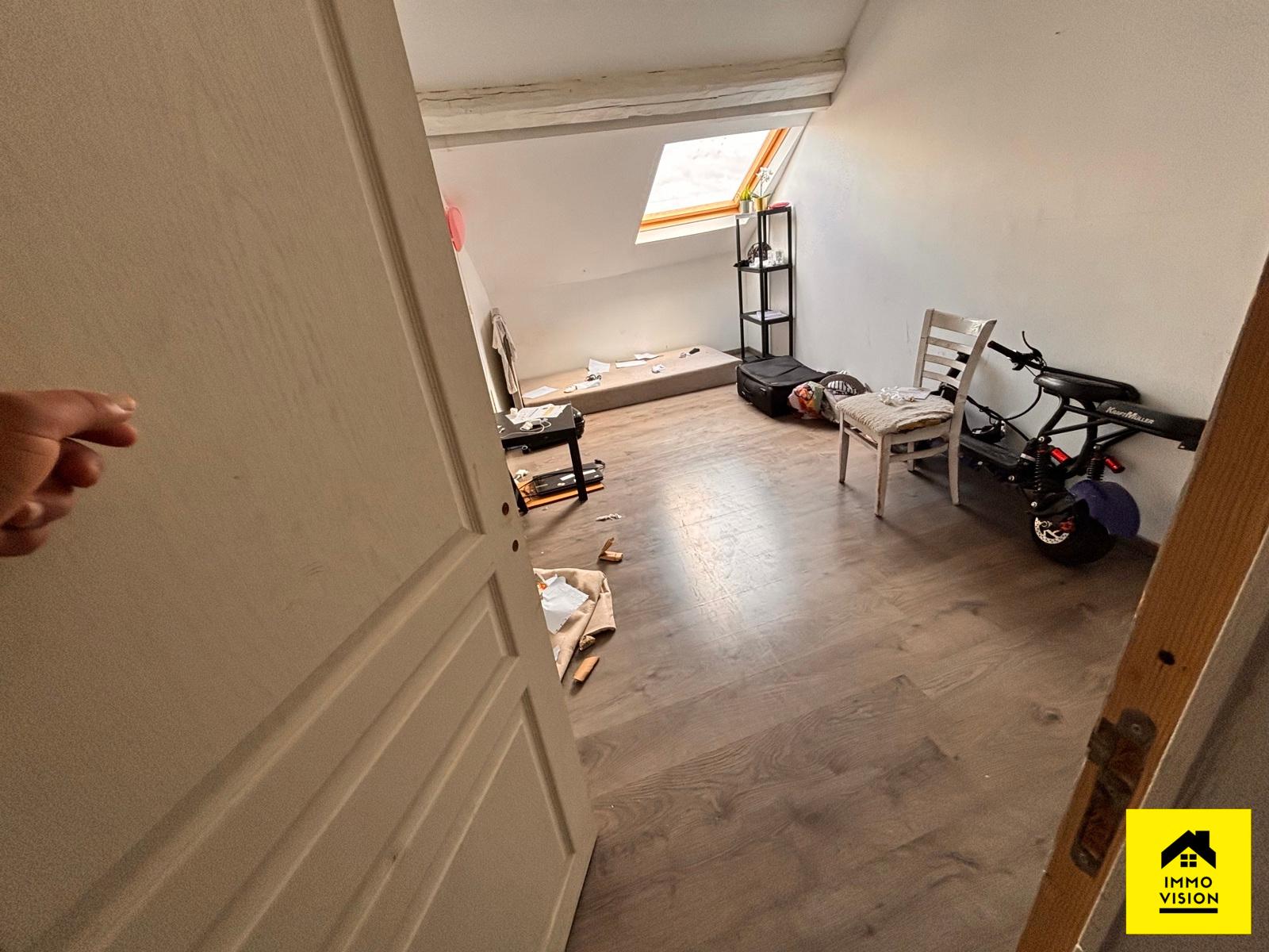 Jumet - immeuble mixte avec commerce et logements, photo 18 sur 22