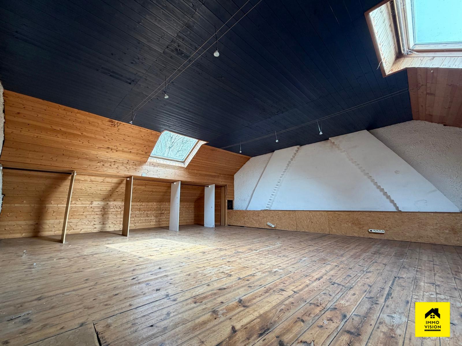 Maison a renover 2 chambres avec jardin, photo 15 sur 20