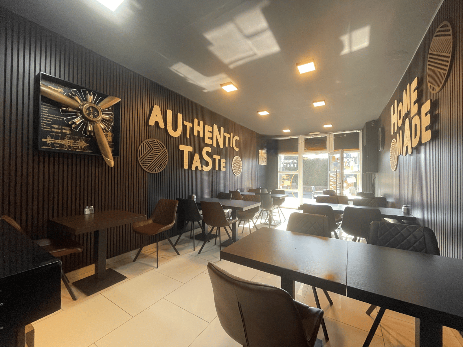 Opportunite d'investissement commercial, photo 15 sur 30