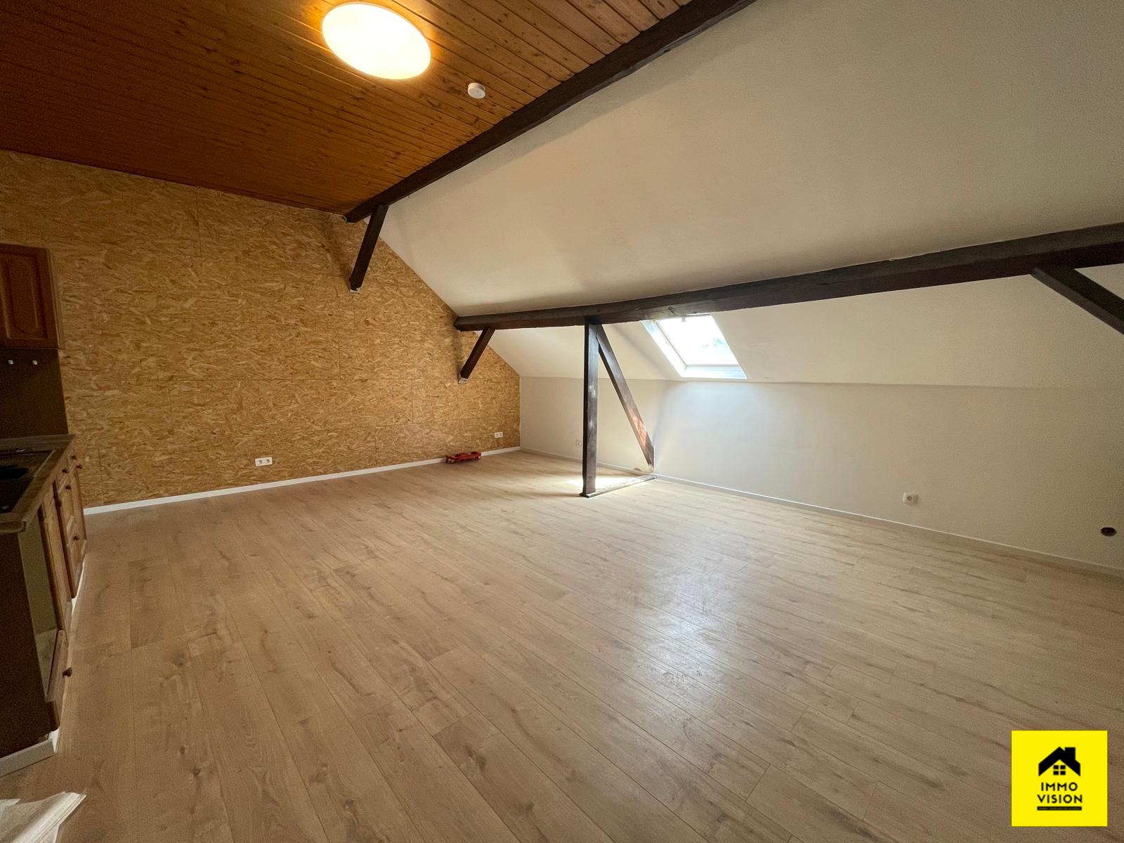APPARTEMENT 1 CHAMBRE AU 3eme ETAGE, photo 1 sur 8