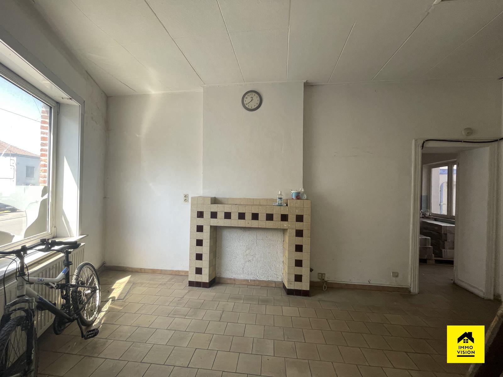Maison de commerce - bureau + appartement, photo 24 sur 41
