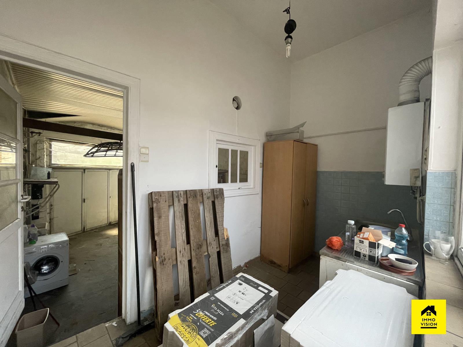 Maison de commerce - bureau + appartement, photo 18 sur 41