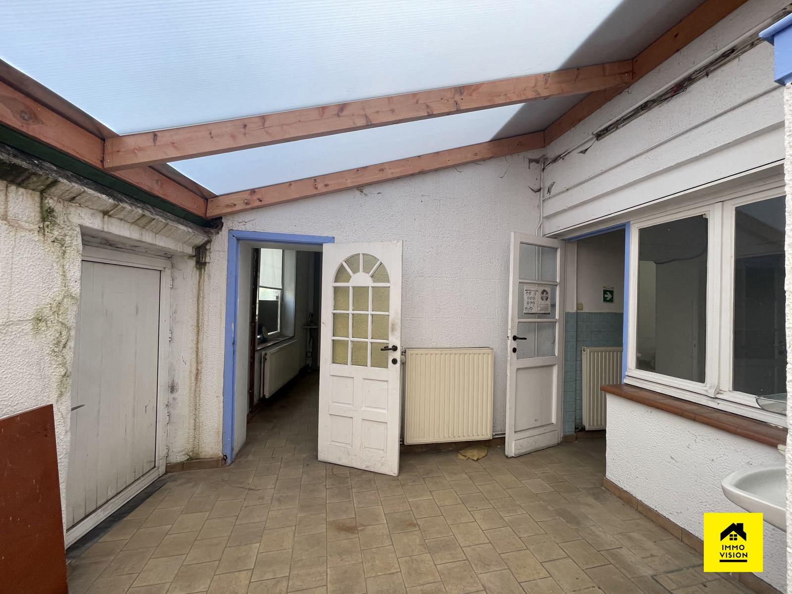 Maison de commerce - bureau + appartement, photo 17 sur 41