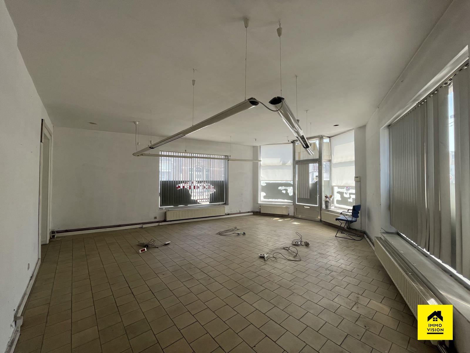 Maison de commerce - bureau + appartement, photo 12 sur 41