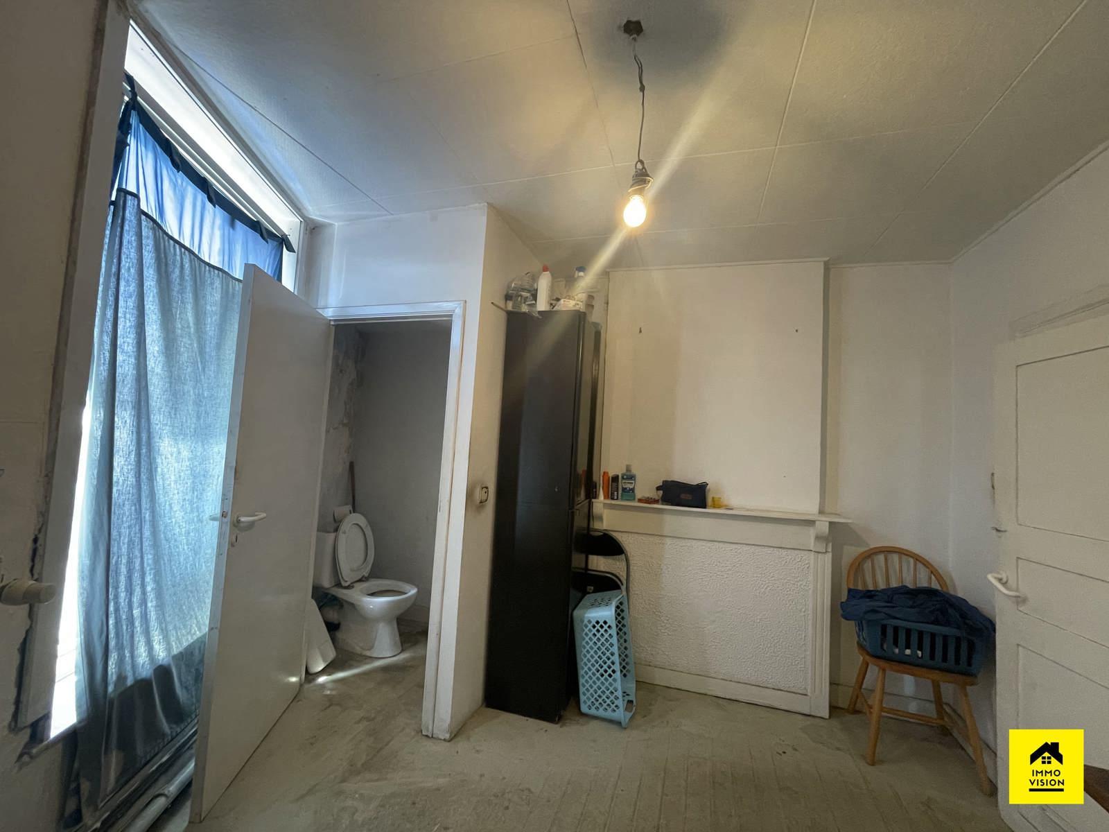 Maison de commerce - bureau + appartement, photo 35 sur 41