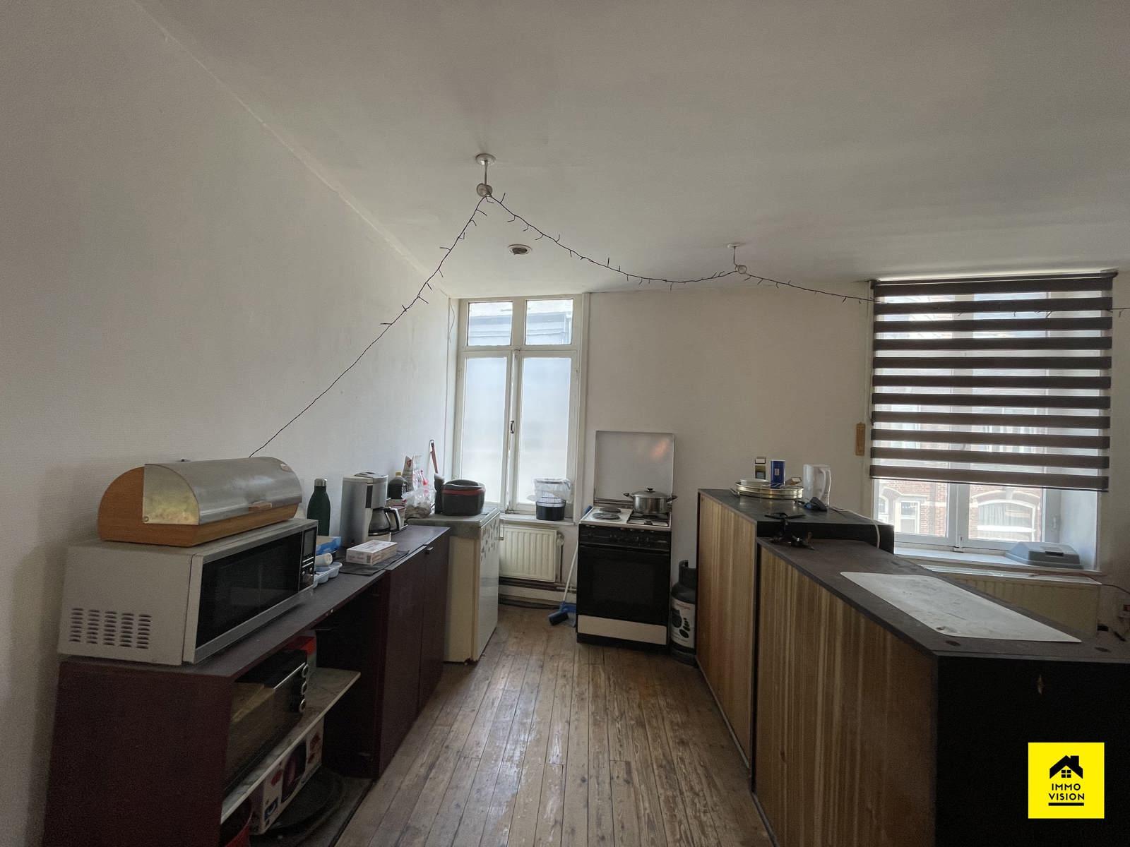 Maison de commerce - bureau + appartement, photo 37 sur 41