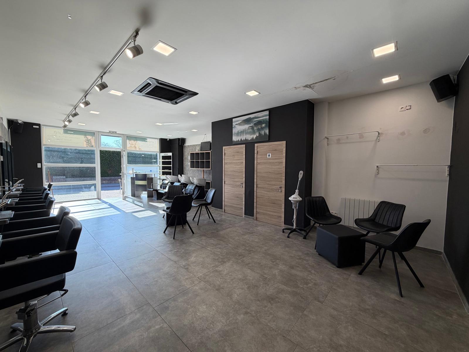 Opportunité pour salon de coiffure homme/femme, photo 3 sur 9