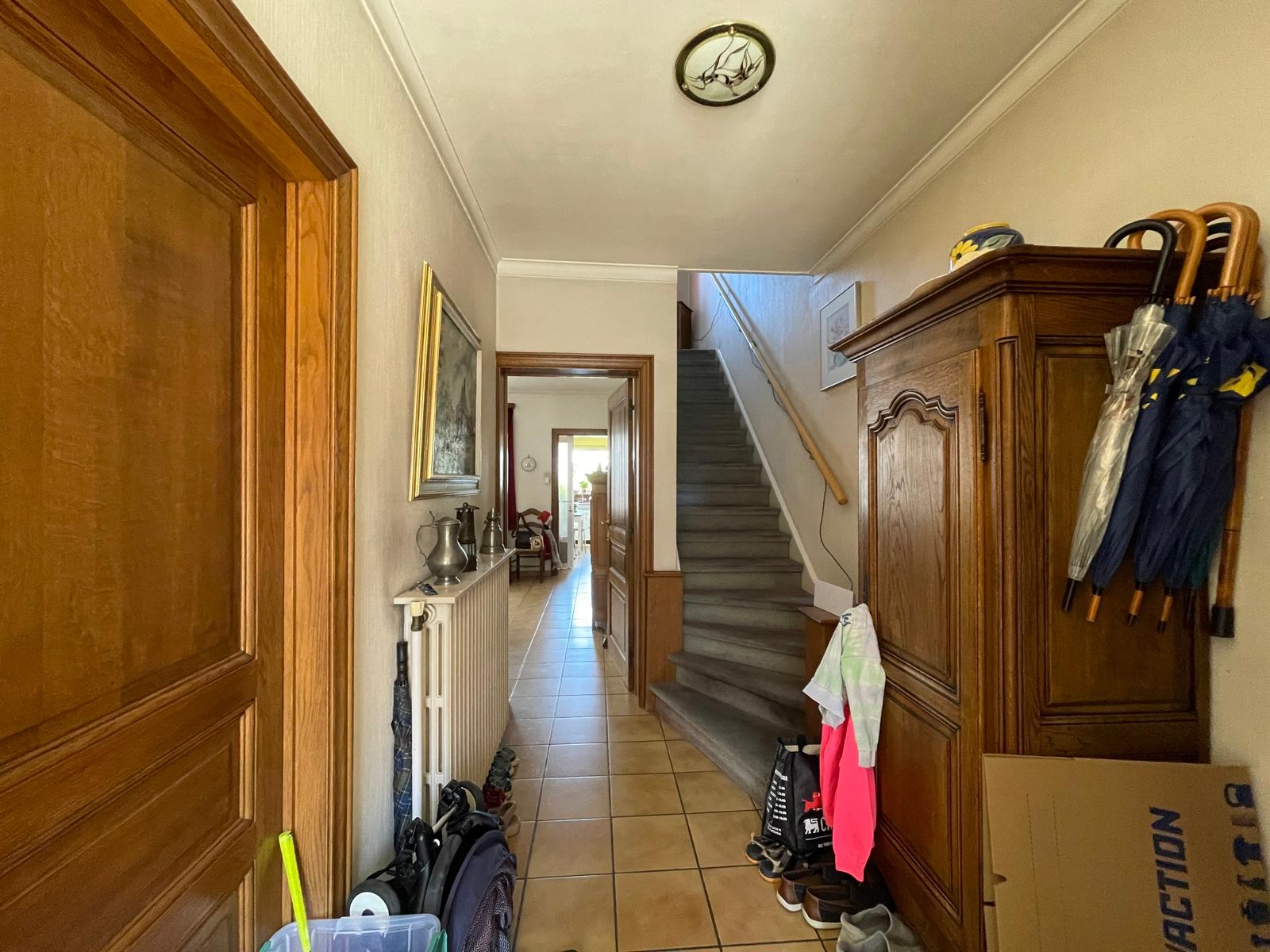 Maison 2 chambres avec jardin a rafraichir, photo 2 sur 21