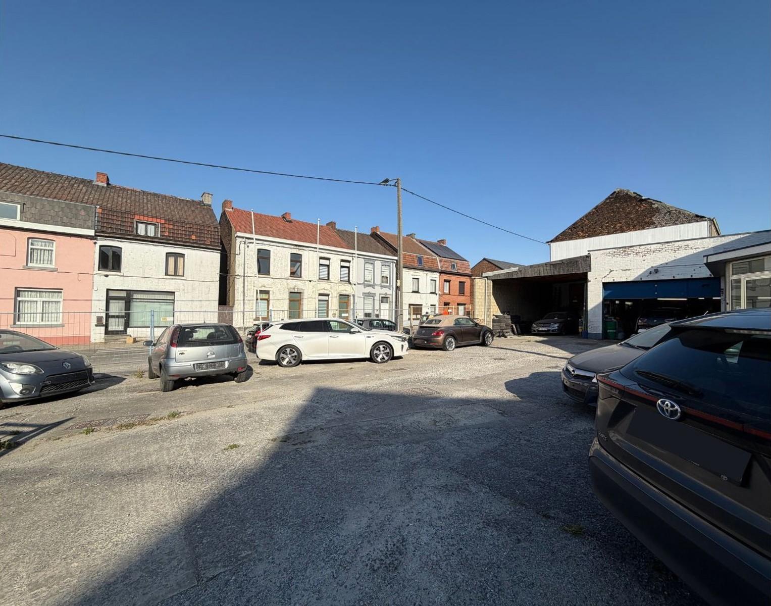 Entrepot/atelier idealement situe, photo 5 sur 17