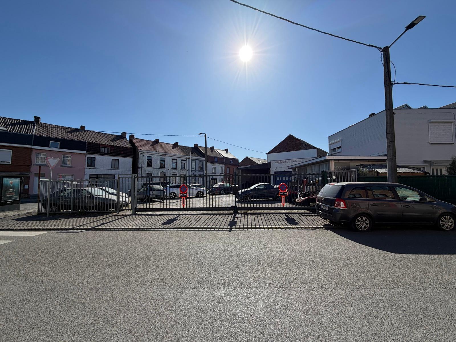 Entrepot/atelier idealement situe, photo 15 sur 17