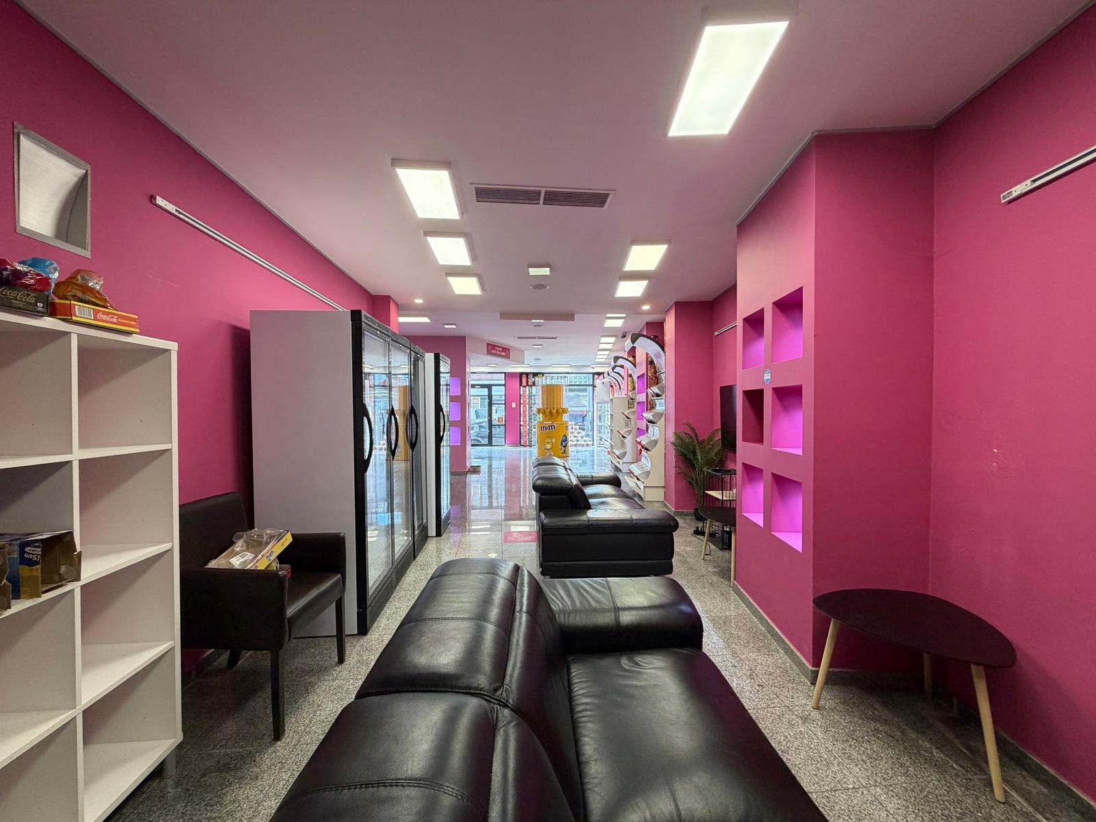 Commerce à louer – ± 100 m² – Excellente visibilité, photo 9 sur 11