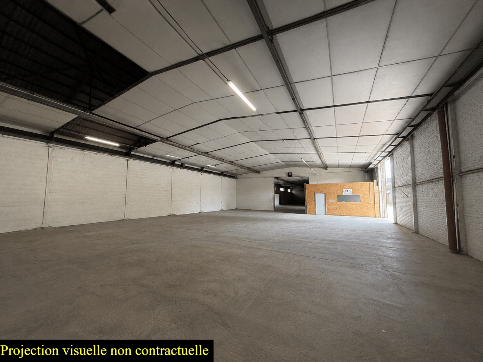 ENTREPÔT EXCEPTIONNEL DE 3500 m² 4 ENTREES, photo 9 sur 28