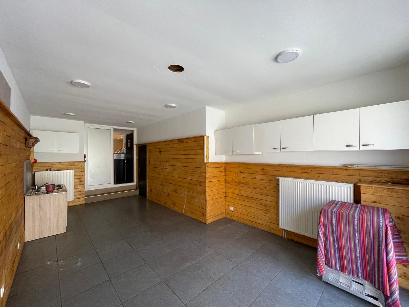 Commerce a louer - rue turenne 8 - 6000 Charleroi, photo 13 sur 20