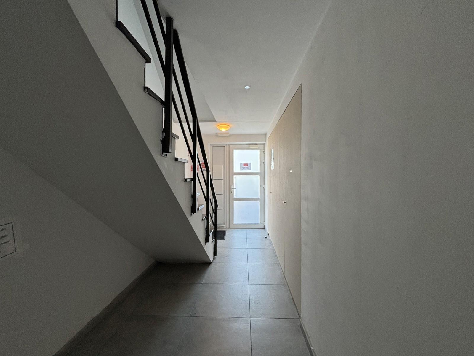 Appartement 2 chambres a louer au rez-de-chaussee, photo 2 sur 12
