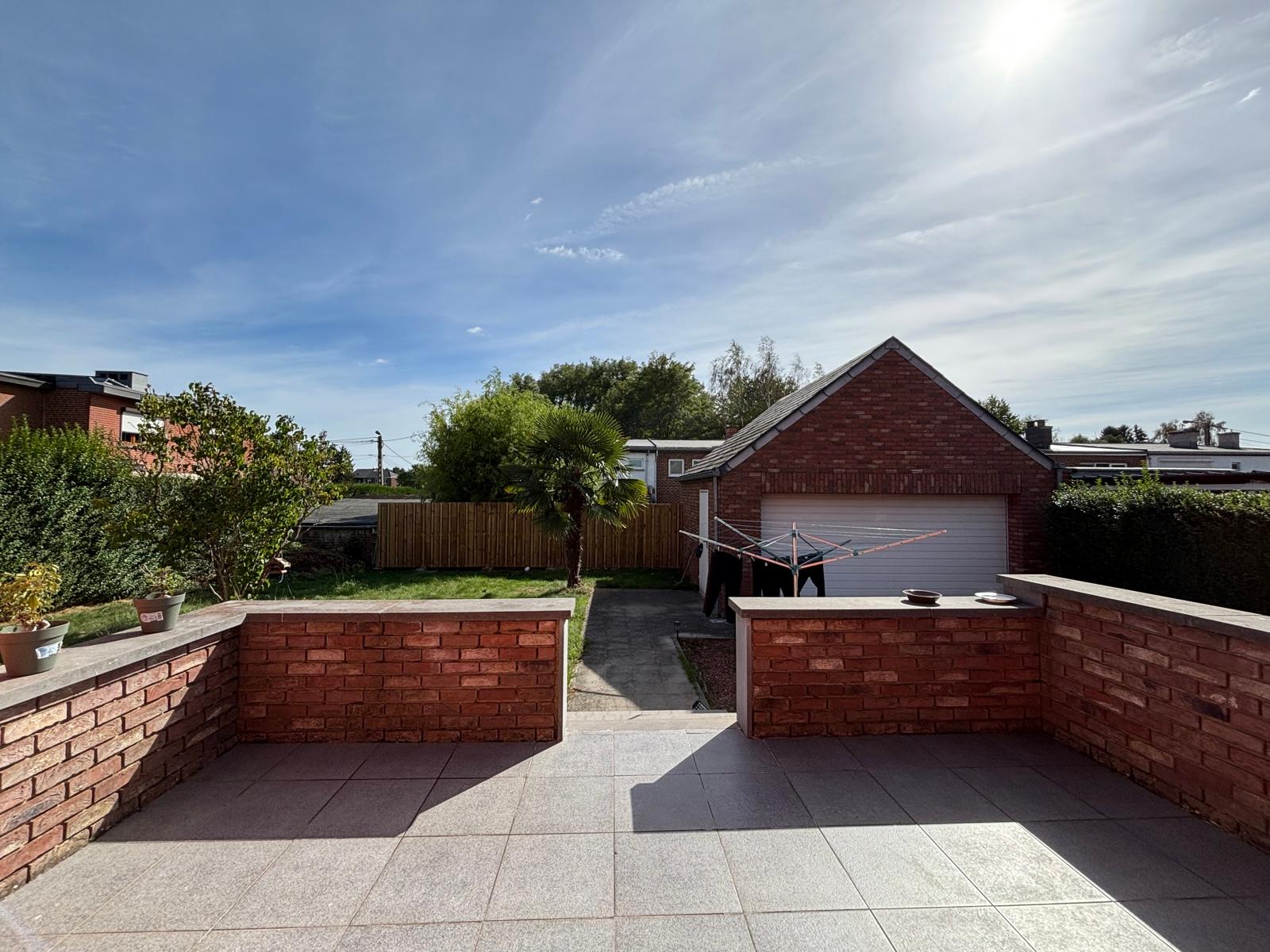 Villa plain-pied 2 chambres avec jardin et garage, photo 13 sur 17