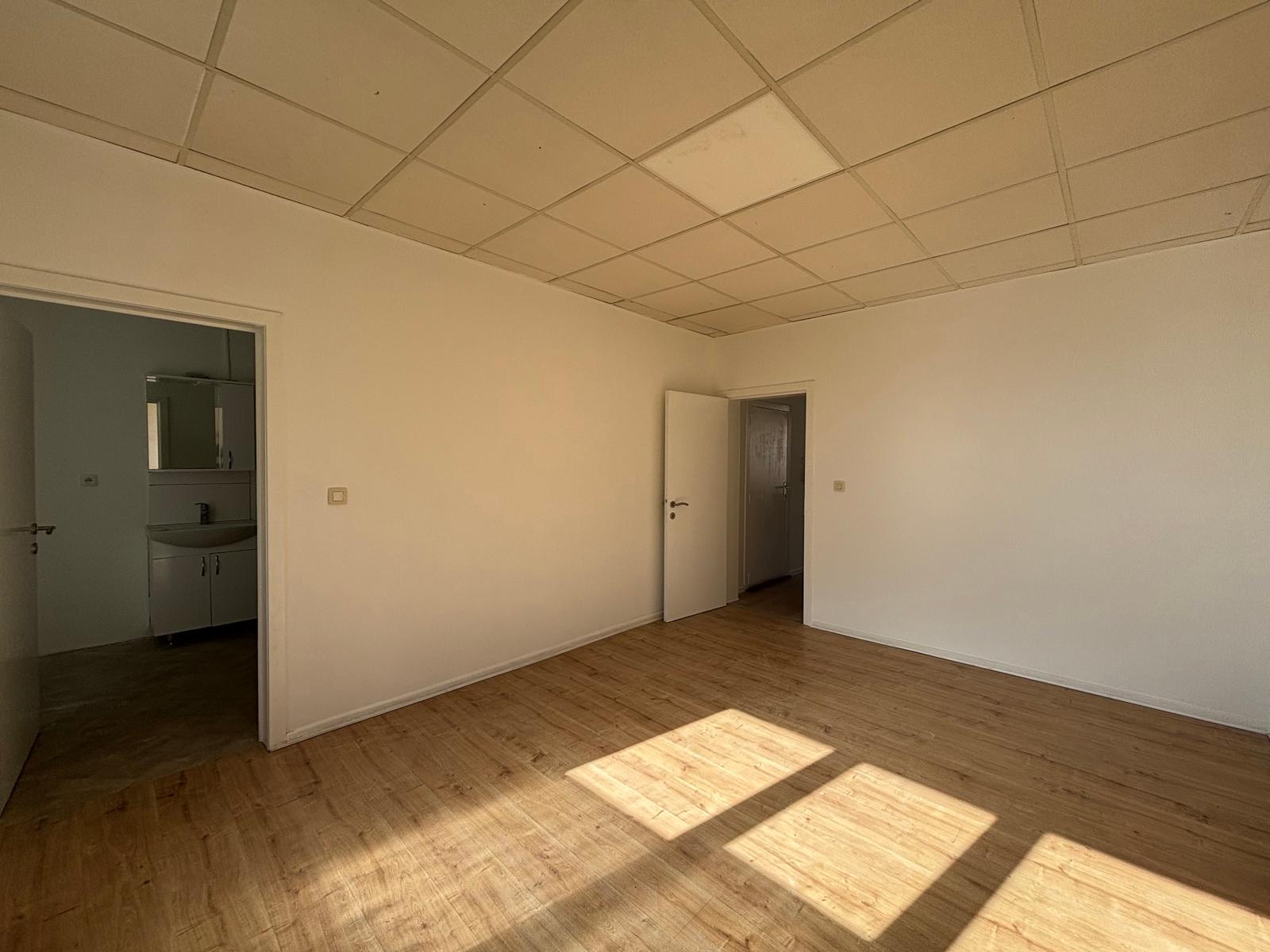 Appartement 2eme etage sans ascenseur, photo 8 sur 12