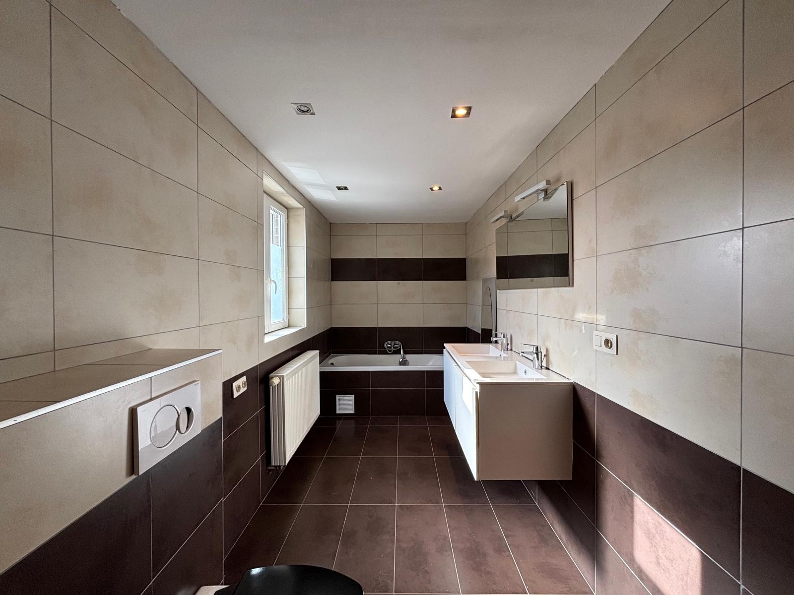 Maison 2 chambres SANS EXTERIEUR, photo 11 sur 15