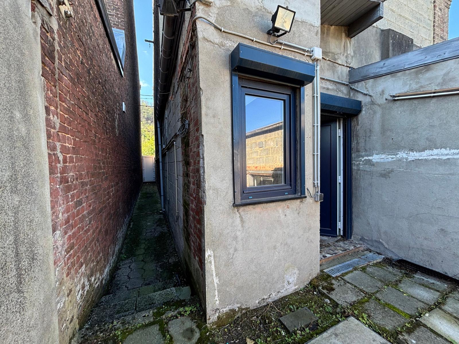 Maison 3 chambres a renover avec jardin et passage lateral, photo 13 sur 28