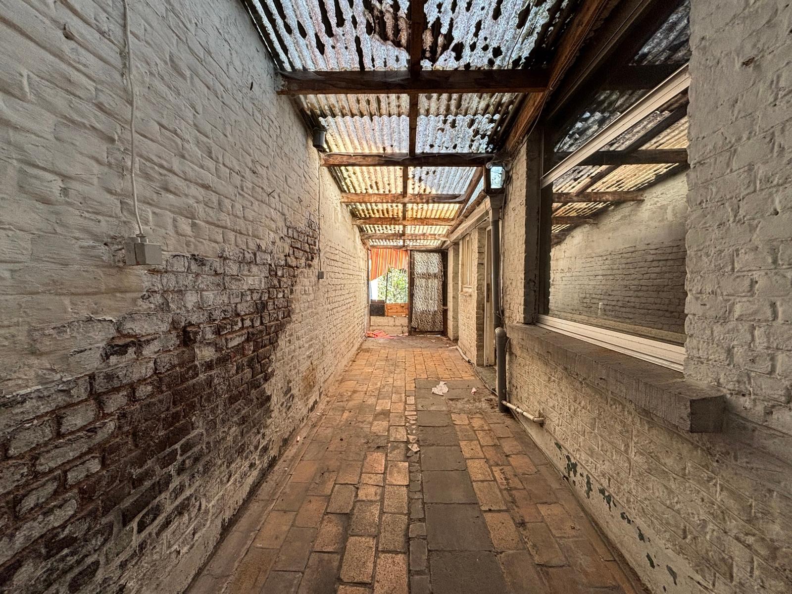 Maison 2 chambres a renover avec jardin, photo 9 sur 20