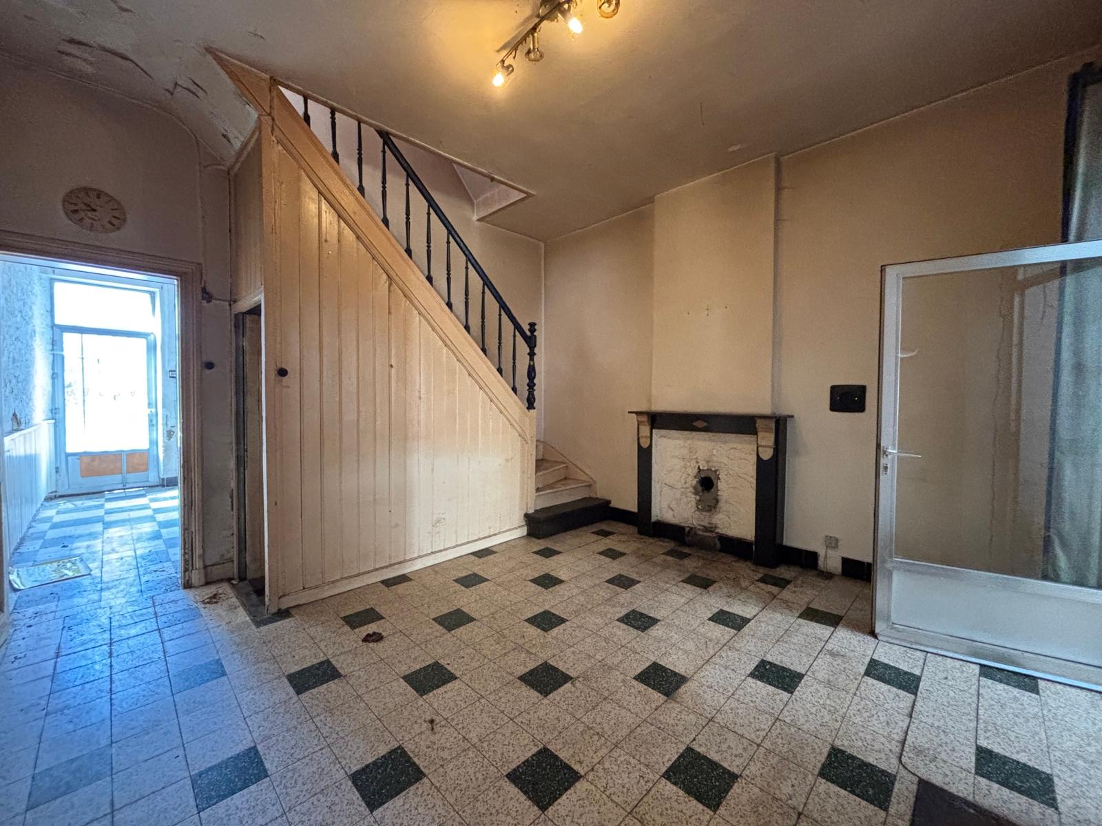 Maison 2 chambres a renover avec jardin, photo 8 sur 20
