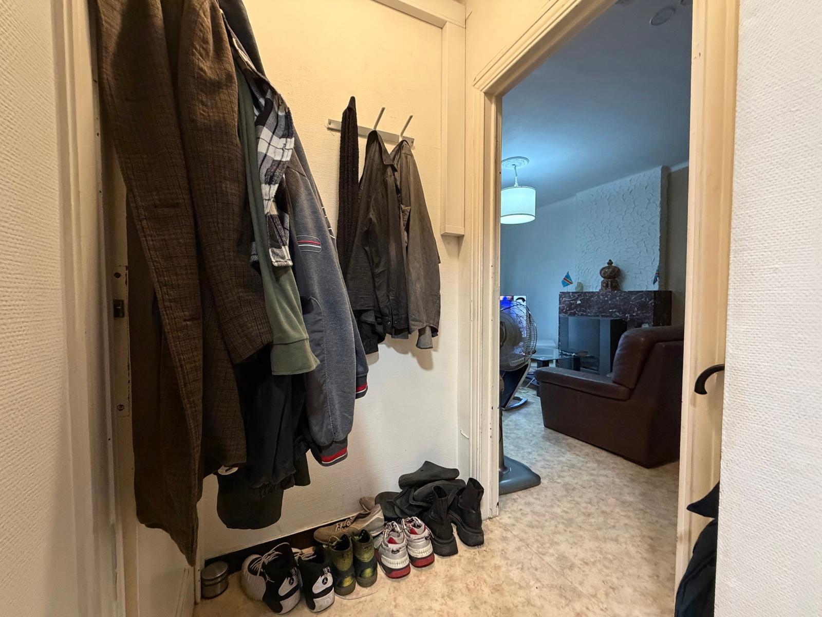 Appartement à louer à Charleroi, photo 2 sur 11
