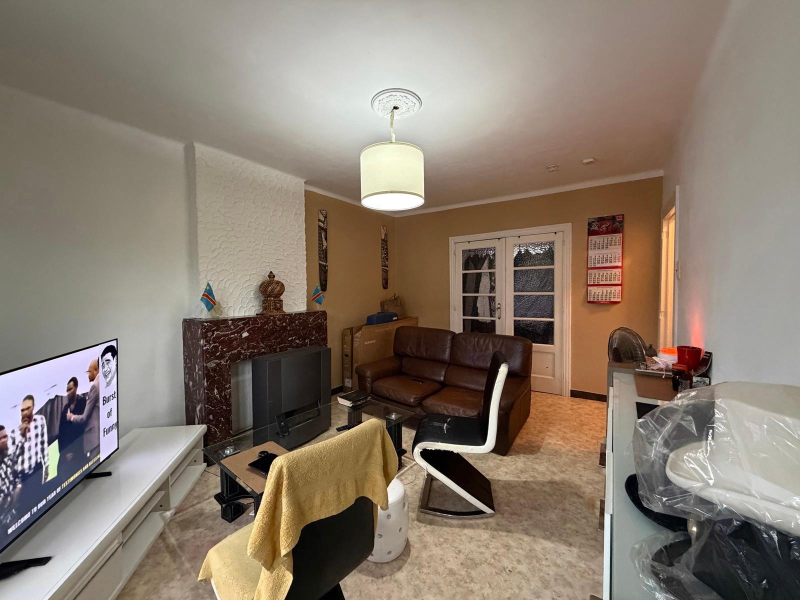 Appartement à louer à Charleroi, photo 3 sur 11