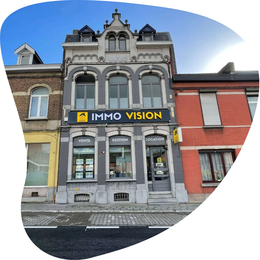 Façade de l’agence Immo Vision, chaussée de Charleroi à Montignies-sur-Sambre
