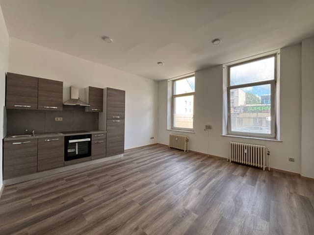 Appartement à louer à Charleroi, photo 1 sur 8