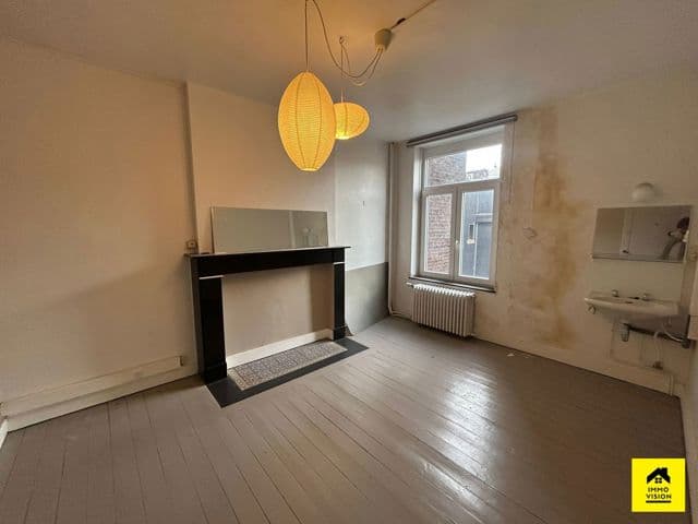 Bureau à louer à Charleroi, photo 1 sur 6