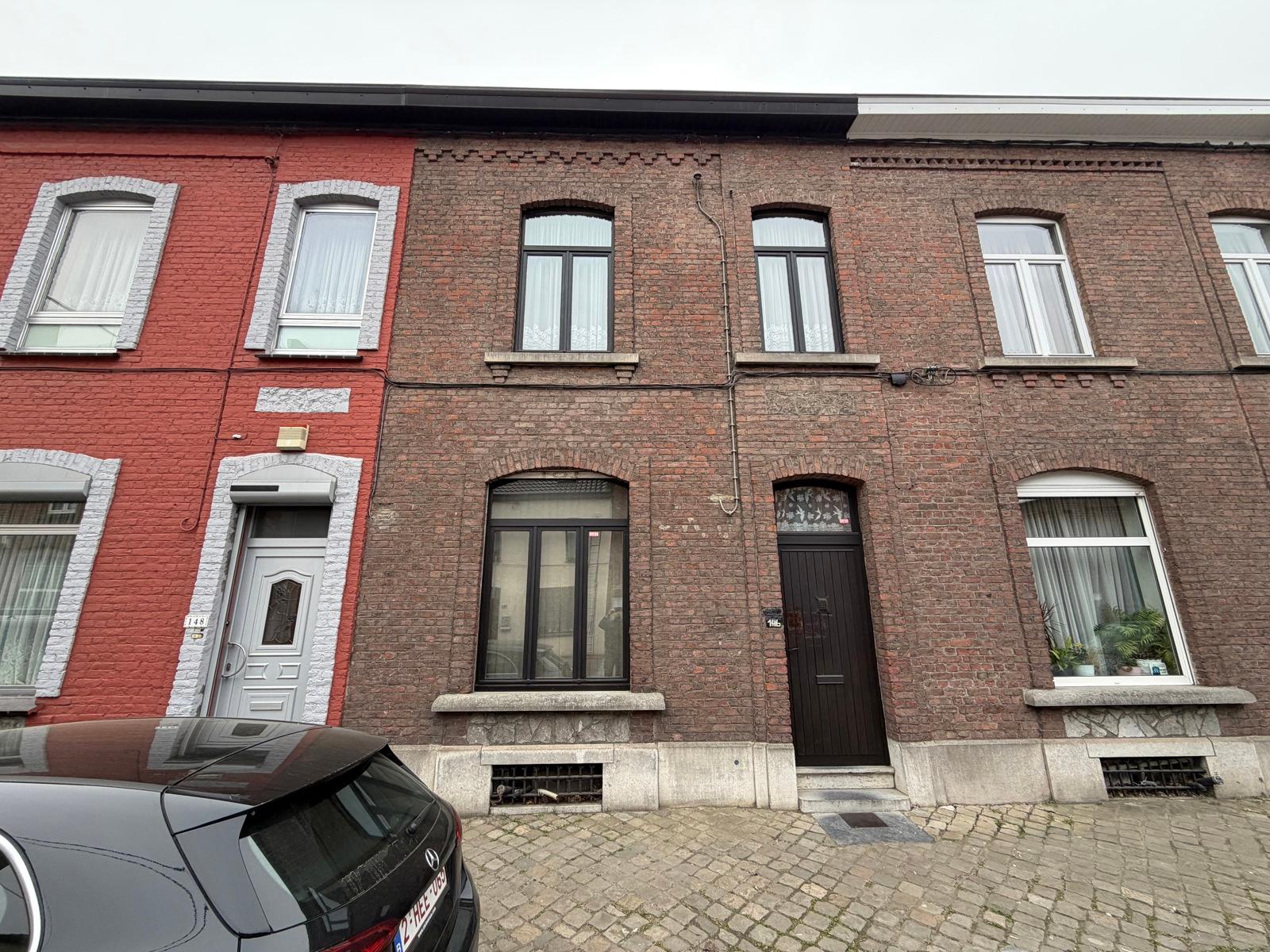 Maison a renover 3 chambres sans exterieur, photo 1 sur 15